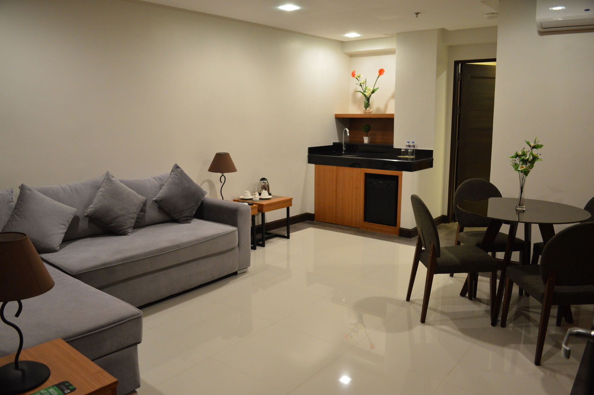Mango Suites - Santiago City of Santiago Zewnętrze zdjęcie